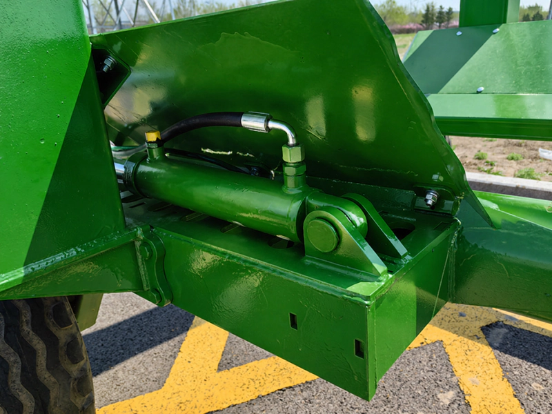 Heavy duty Hydraulic cylinders and gearboxes manufactured by Ever Power